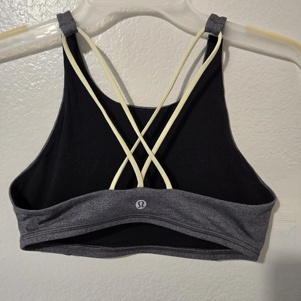 Lululemon Athletica Soul Cycle Energy Bra No Inserts Size 6